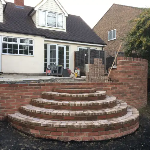 Garden wall steps sawbridgeworth: Click Here To View Larger Image
